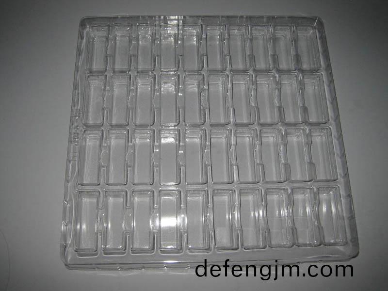 PP吸塑(su)託(tuo)盤(pán)(pan)