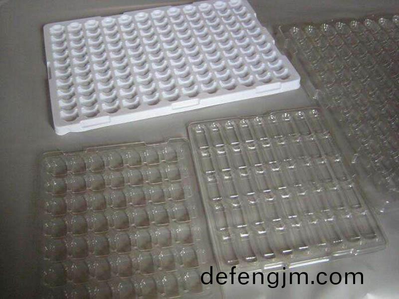 電(dian)子類(lèi)吸(xi)塑託(tuo)盤(pán)